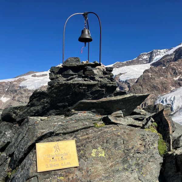 Bergwandern in den Alpen: vom Valle del Lys ins Valsesia - Italien