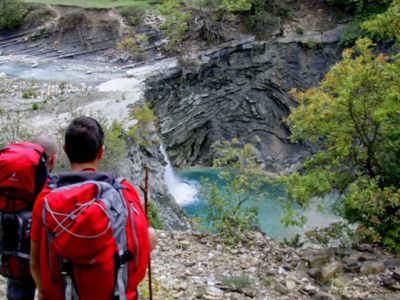 Wandern in Etappen im Zagoria Tal in Albanien