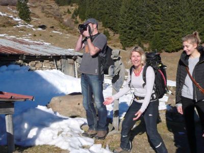 Winterwanderung Pause Ski Familienreise