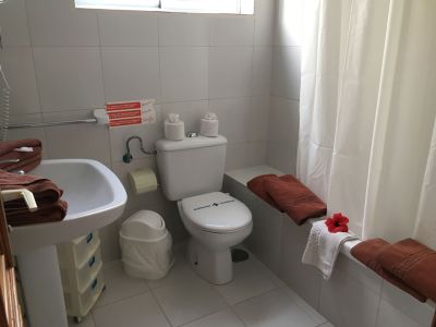 Familienurlaub Lanzarote Appartement Badezimmer