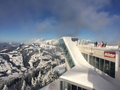 gondel ski skiwelt modern